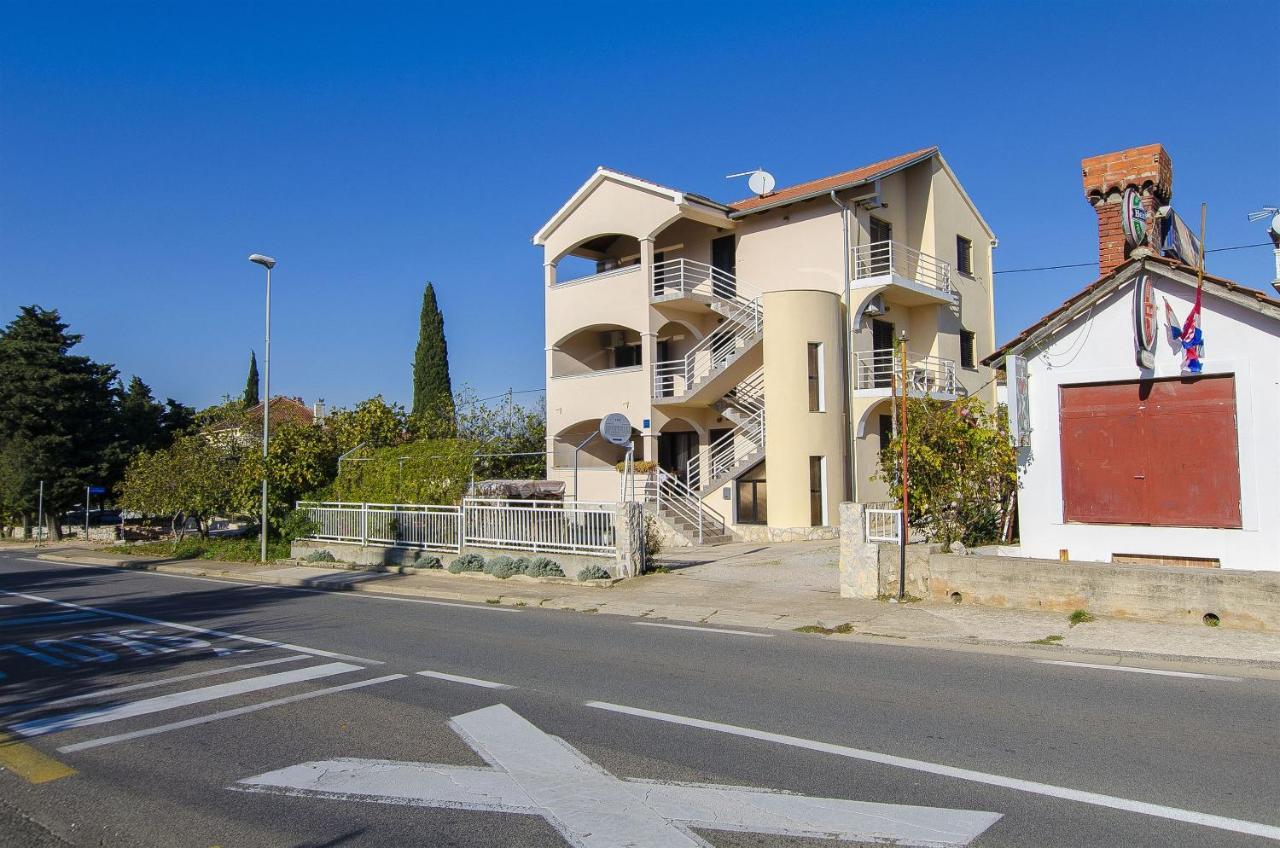 Apartments Marko Drage Exterior photo